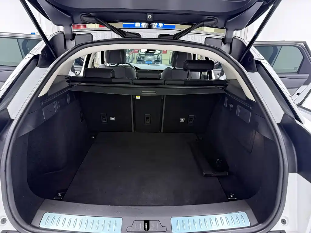 Range Rover Velar 2020 P250 купить на сайте DeffCars