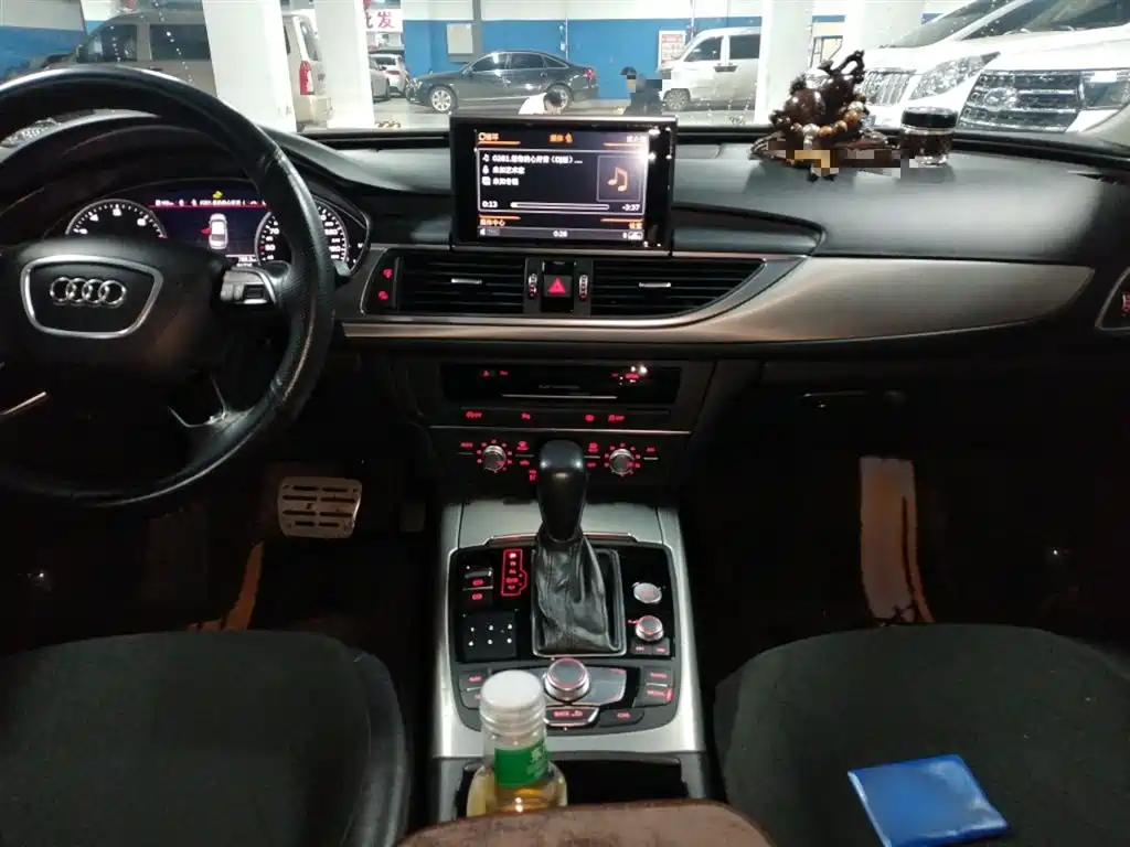 Audi A6L 2018 30th Anniversary Model 35 TFSI Fashion Model купить на сайте DeffCars