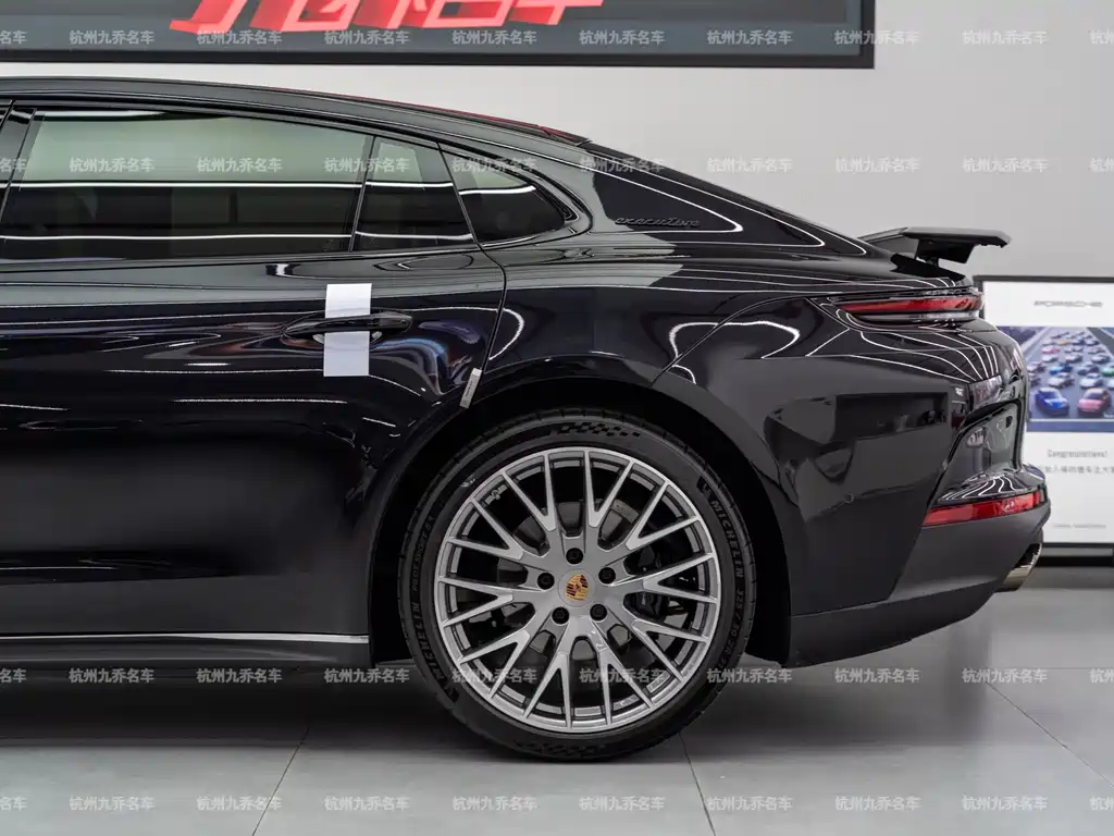 Panamera 2024 Panamera 4 Executive Extended Edition 2.9T купить на сайте DeffCars