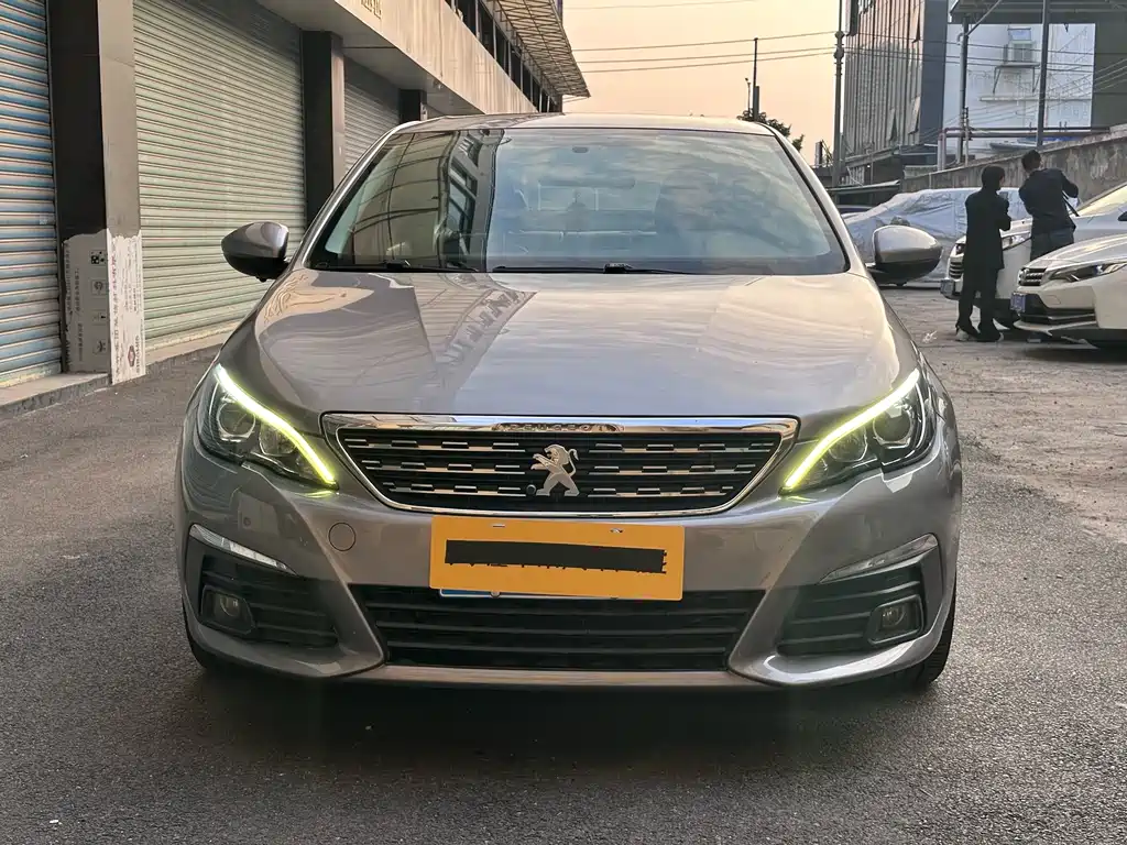 Peugeot 308 2018 1.6L automatic luxury version купить на сайте DeffCars