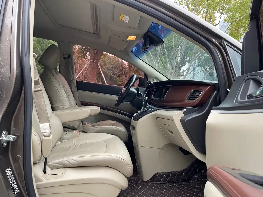 Buick GL8 2017 25S Premium Type National V купить на сайте DeffCars