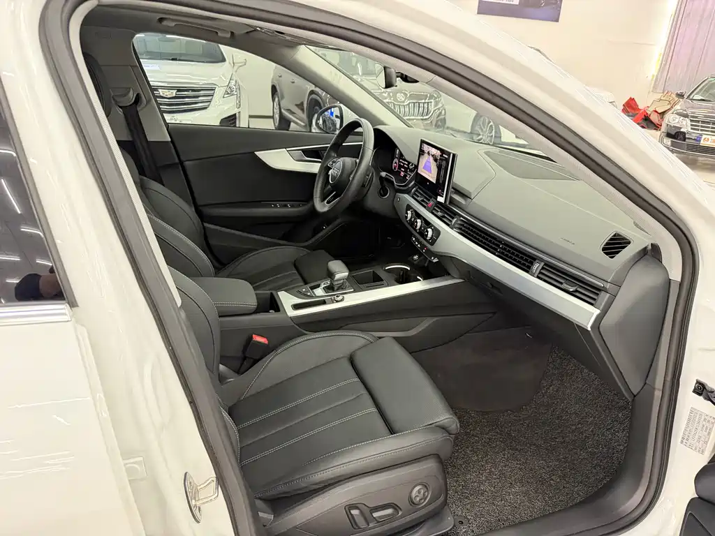 Audi A4L 2020 40 TFSI Fashionable and Dynamic купить на сайте DeffCars