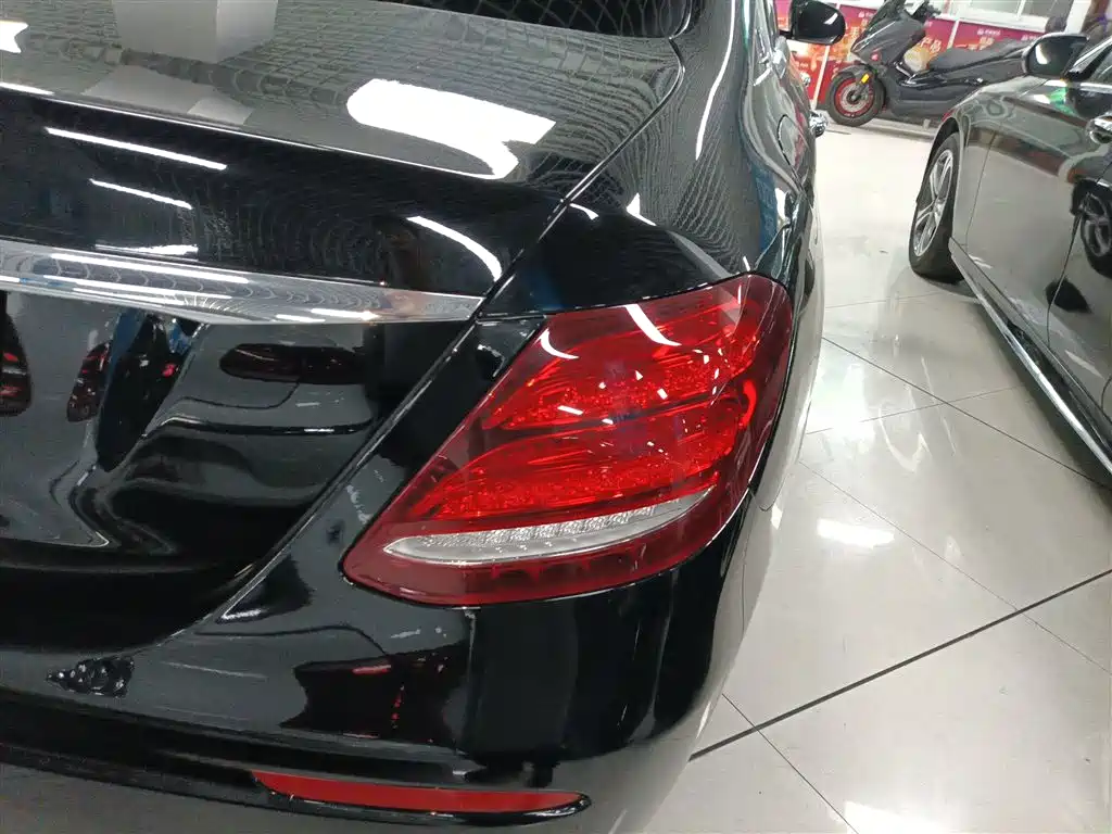 Mercedes-Benz E-Class 2019 E 300 L Sporty and Stylish купить на сайте DeffCars