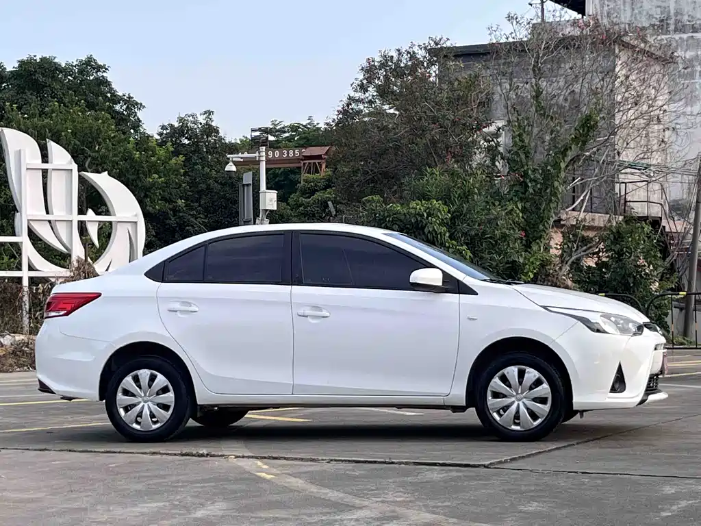 YARiS L 2020 1.5L CVT leading version купить на сайте DeffCars