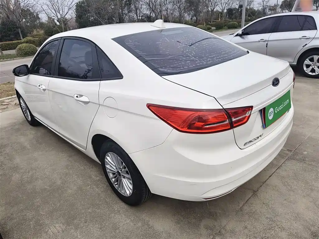 Escort 2017 facelift 1.5L automatic comfort model купить на сайте DeffCars