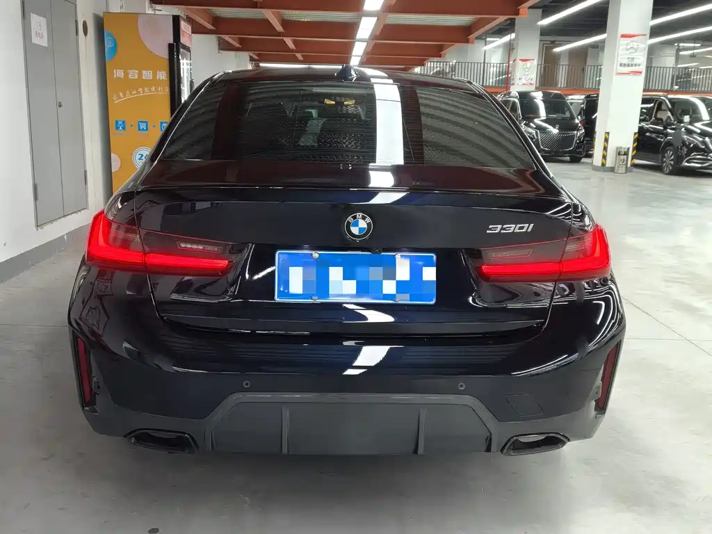 BMW 3 Series 2023 330i M Sports Night Package купить на сайте DeffCars
