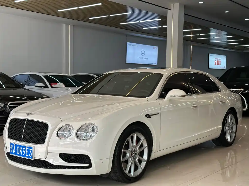 Flying Spur 2017 4.0T V8 S Standard Edition купить на сайте DeffCars