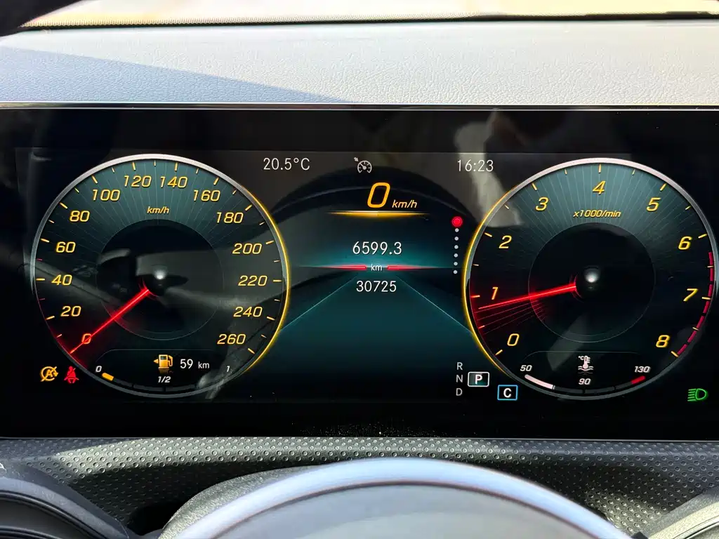 Mercedes-Benz A-Class 2022 A 200 L Sports Sedan Dynamic Type купить на сайте DeffCars