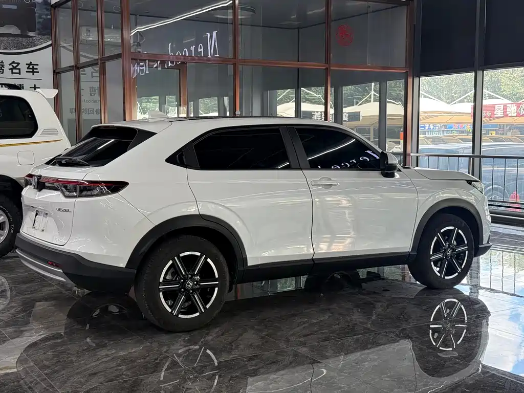 Vezel (HR-V) 2023 1.5L CVT Tech Edition купить на сайте DeffCars