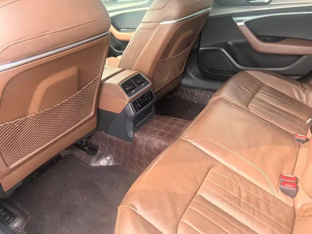 Audi A6L 2019 45 TFSI Premium Edition купить на сайте DeffCars