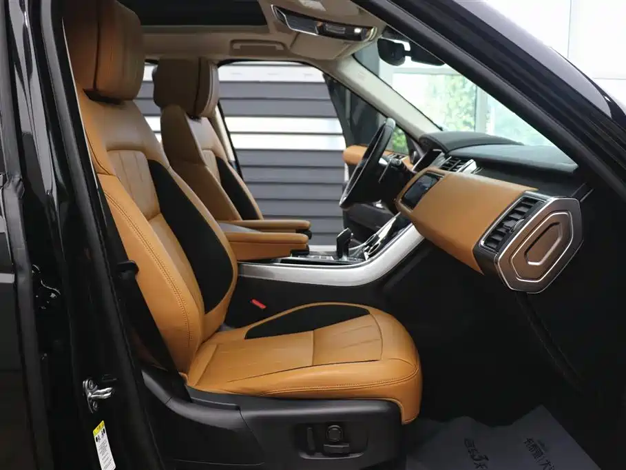 Range Rover Sport 2021 3.0 L6 Black Edition купить на сайте DeffCars