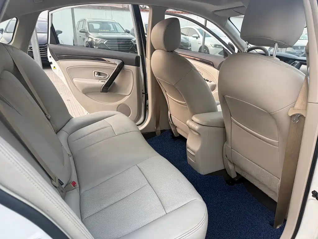 Dongfeng Fengshen A60 2016 1.6L DCT luxury model купить на сайте DeffCars