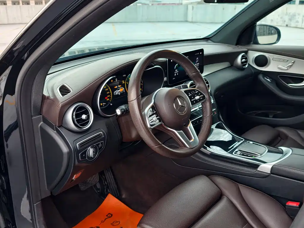 Mercedes-Benz GLC 2020 facelift GLC 260 L 4MATIC dynamic купить на сайте DeffCars