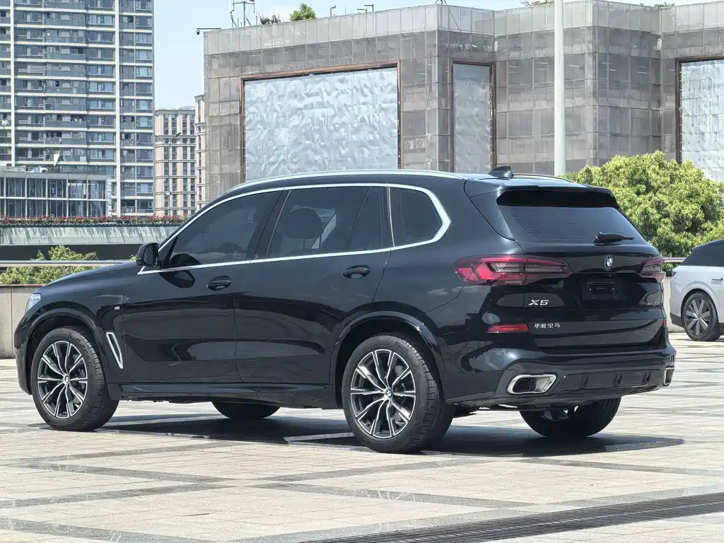 BMW X5 2022 facelift xDrive 30Li exclusive M sports package купить на сайте DeffCars