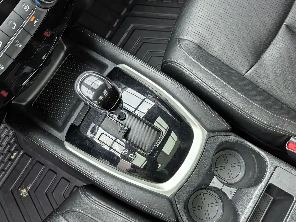 X-Trail 2017 2.0L CVT Comfort Edition 2WD купить на сайте DeffCars