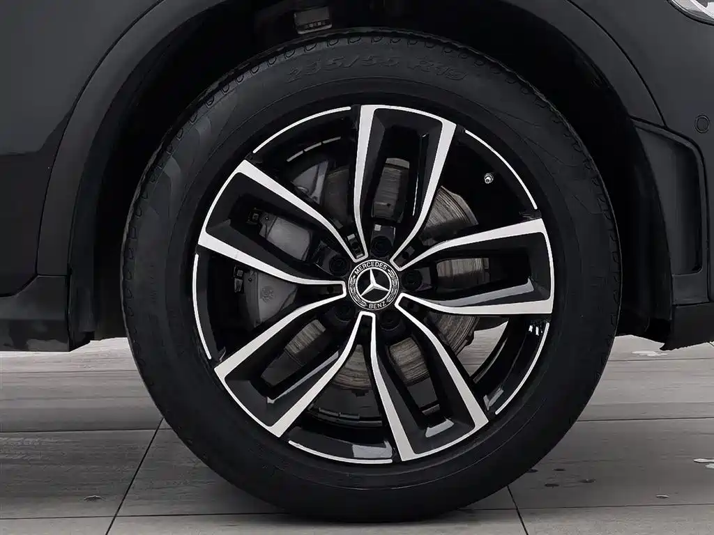 Mercedes-Benz GLC 2022 facelift GLC 260 L 4MATIC luxury model купить на сайте DeffCars