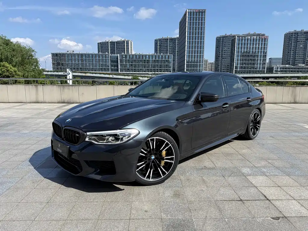 BMW M5 2018 M5 купить на сайте DeffCars