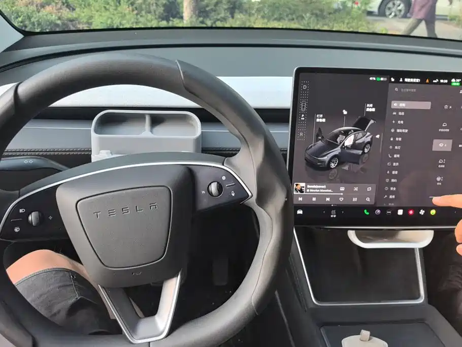 Model Y 2025 facelift, long-range all-wheel drive version купить на сайте DeffCars
