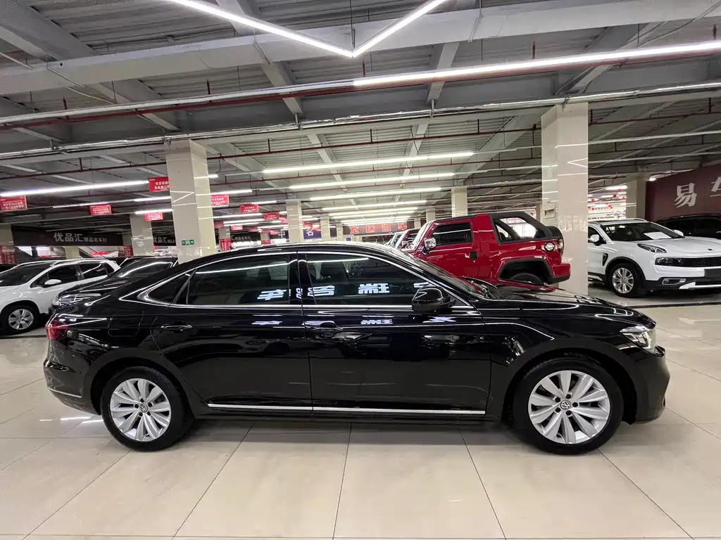 Passat 2019 330TSI Elite Edition National VI купить на сайте DeffCars