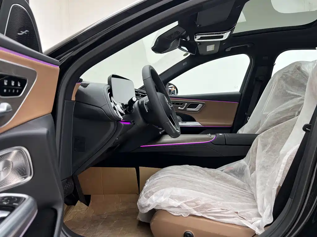 Mercedes-Benz E-Class 2024 E 300 L Luxury Model купить на сайте DeffCars