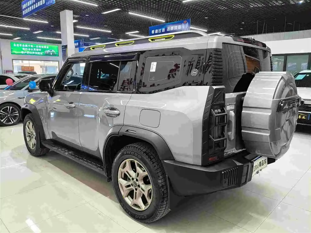 Jietu Traveler 2023 2.0T four-wheel drive conquers купить на сайте DeffCars
