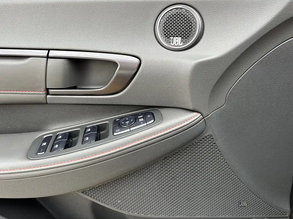 Sonata 2022 380TGDi automatic 20th anniversary commemorative model купить на сайте DeffCars
