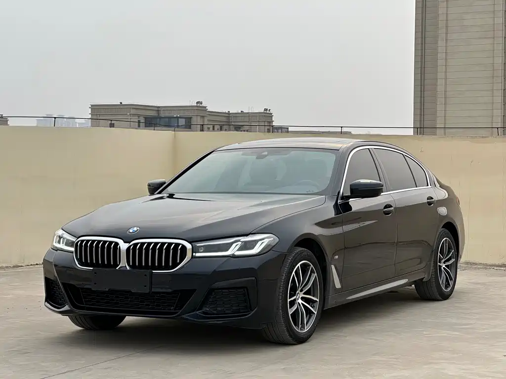BMW 5 Series 2022 facelift 525Li M Sports Package купить на сайте DeffCars