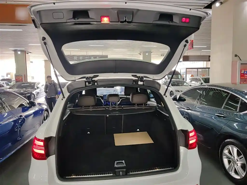 Mercedes-Benz GLC 2019 GLC 260 4MATIC luxury model купить на сайте DeffCars