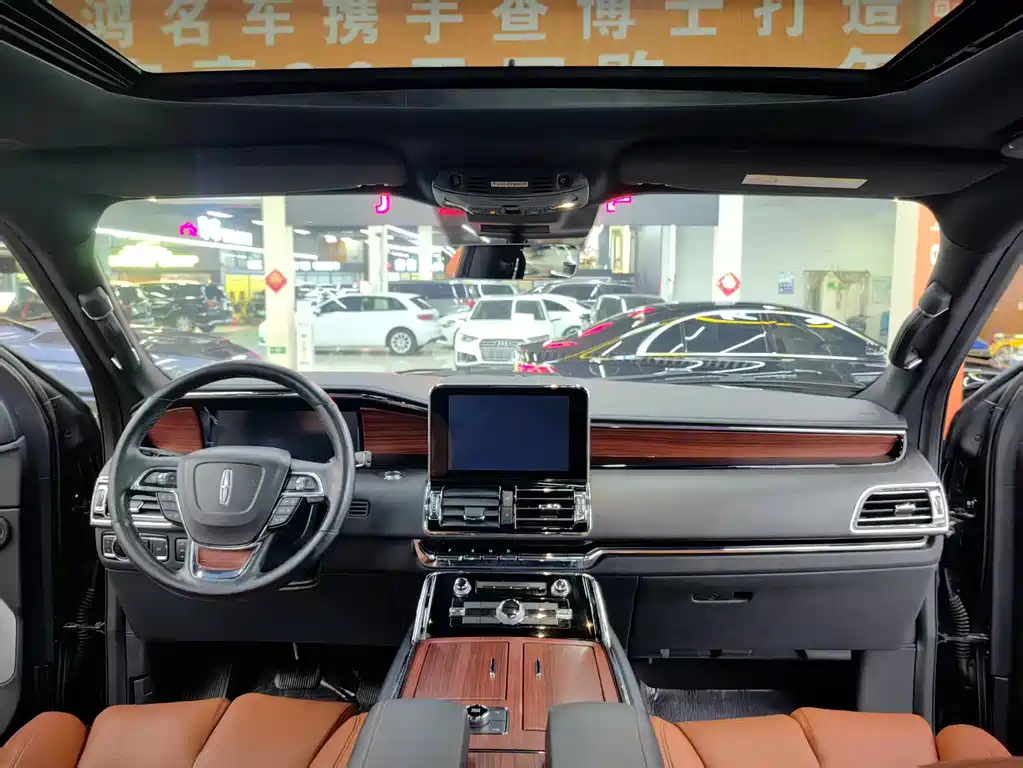 Navigator 2020 3.5T Honor Edition купить на сайте DeffCars