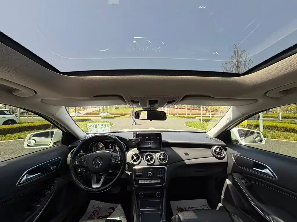 Mercedes-Benz GLA 2018 GLA 200 Dynamic купить на сайте DeffCars
