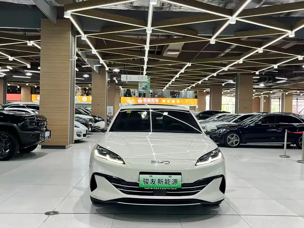 Seal 06 2025 DM-i Smart Driving Edition 120KM Exclusive Type купить на сайте DeffCars