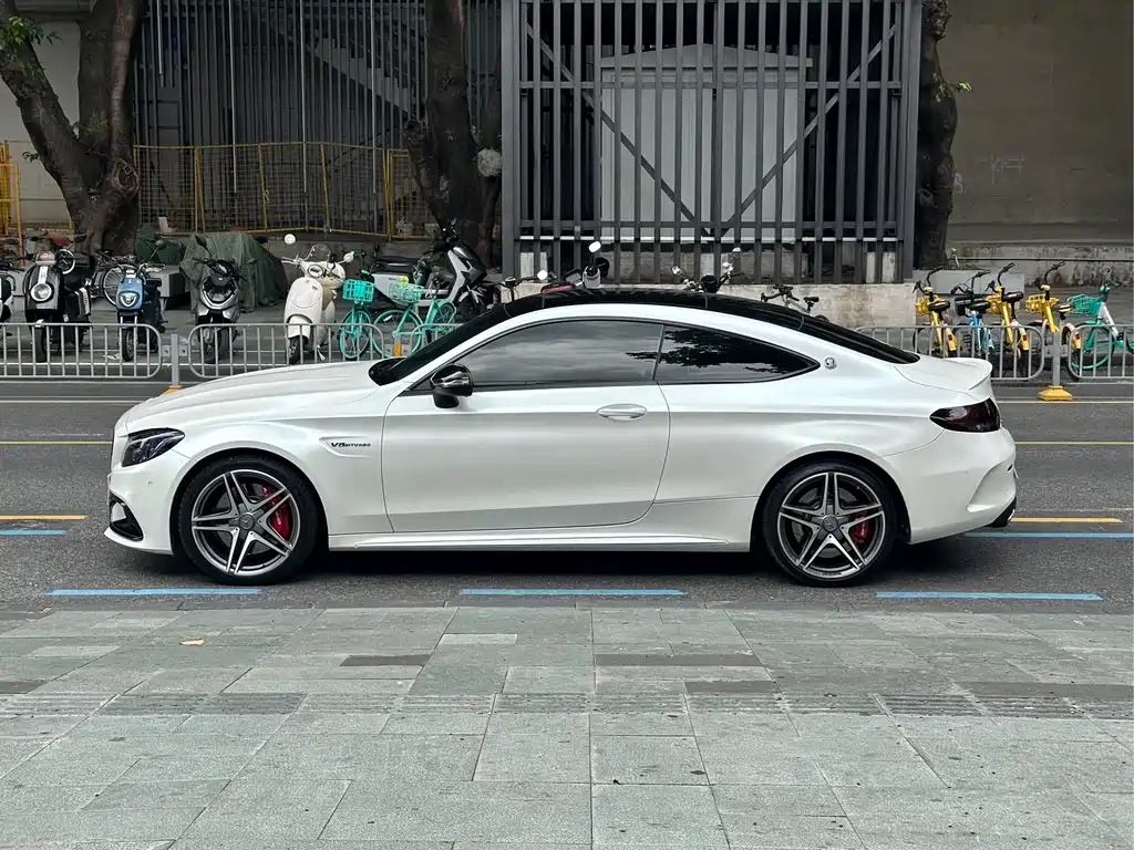 Mercedes-Benz C-Class AMG 2016 AMG C 63 Coupe купить на сайте DeffCars