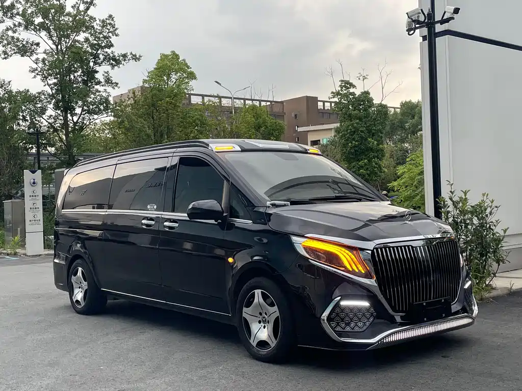 Vito 2021 2.0T Business Edition 7-seater купить на сайте DeffCars
