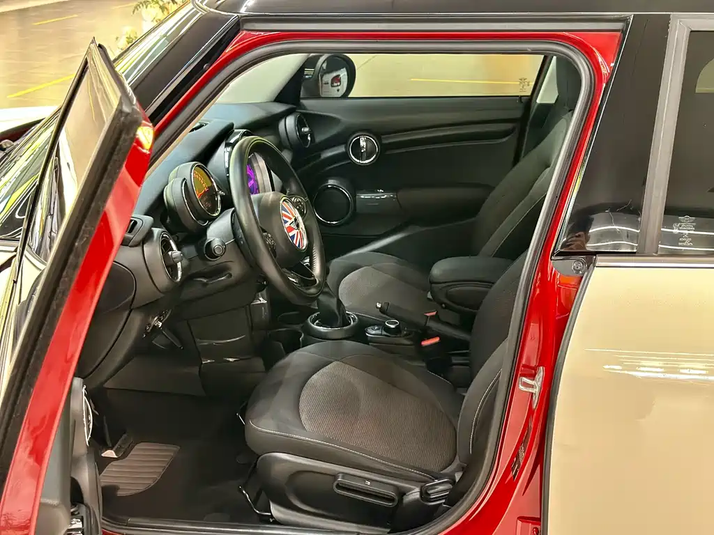 MINI 2016 1.2T ONE Avant-Garde Five-Door Edition купить на сайте DeffCars