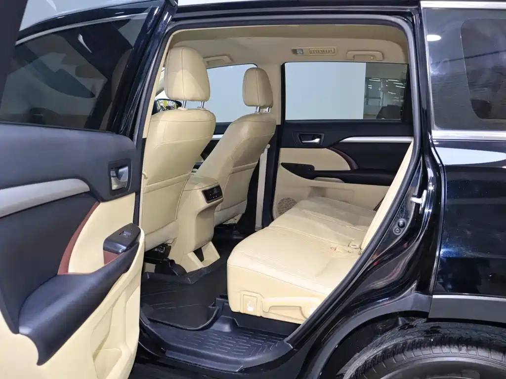 Highlander 2015 2.0T four-wheel drive elite version 7 seats купить на сайте DeffCars