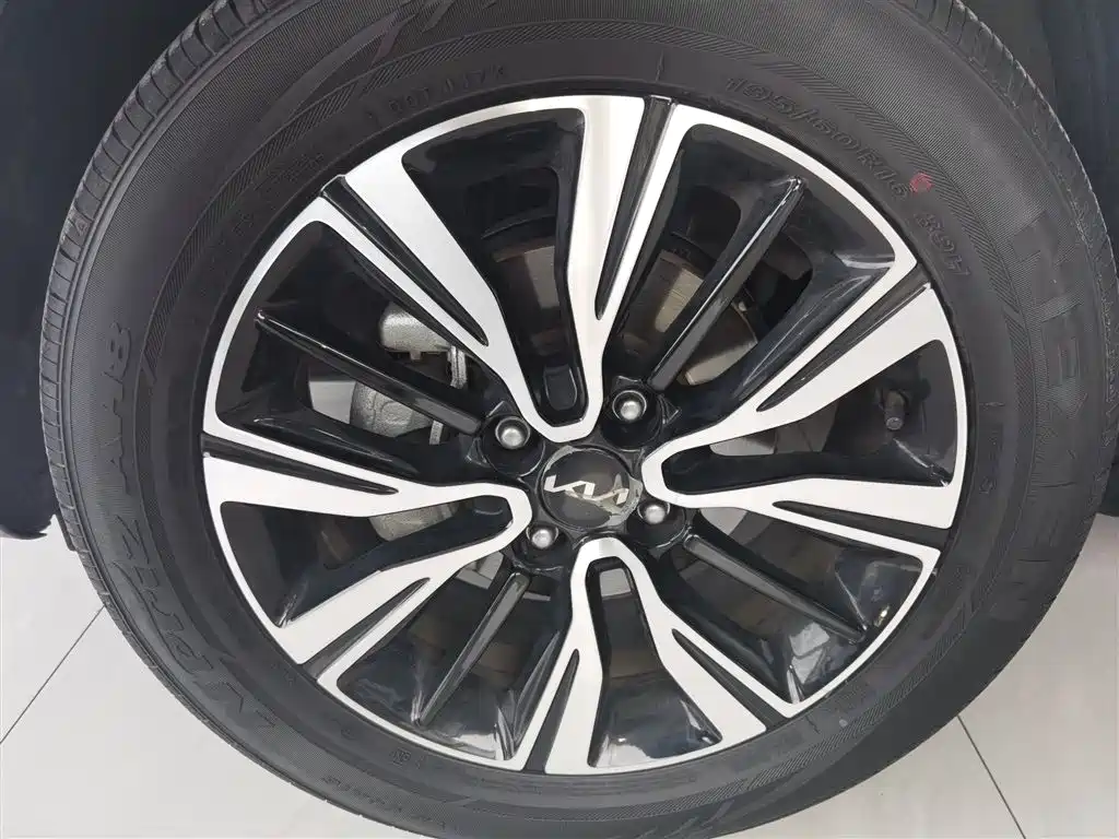 Yipao 2021 1.4L CVT Fun Edition купить на сайте DeffCars