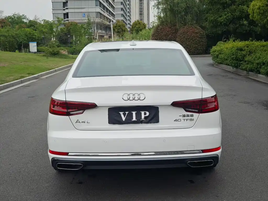 Audi A4L 2019 40 TFSI Enterprising National VI купить на сайте DeffCars