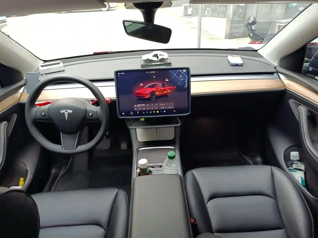 Model Y 2022 rear-wheel drive version купить на сайте DeffCars