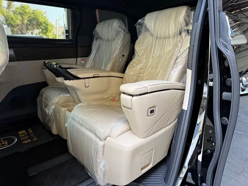 Alfa 2025 Dual Engine 2.5L Premium Gold Edition купить на сайте DeffCars
