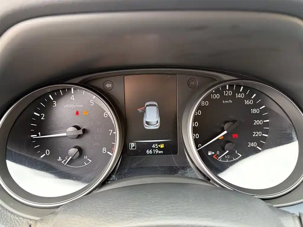 Qashqai 2025 Honor 2.0L CVT XV+ Leading Edition купить на сайте DeffCars