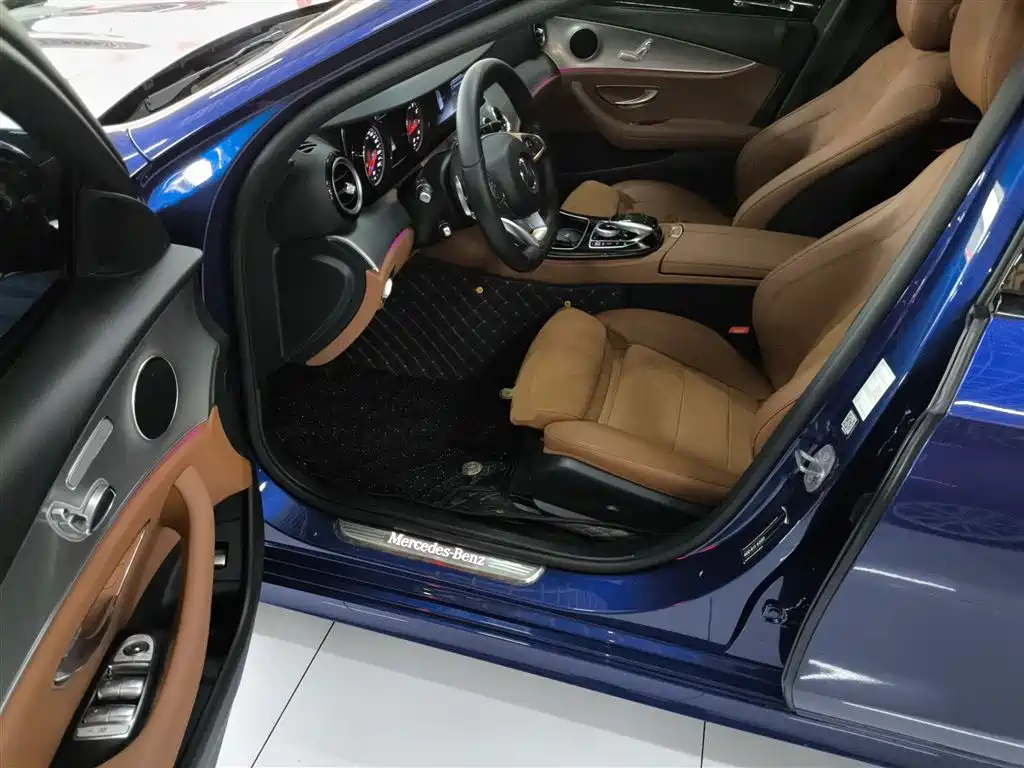 Mercedes-Benz E-Class 2017 E 200 Sports купить на сайте DeffCars