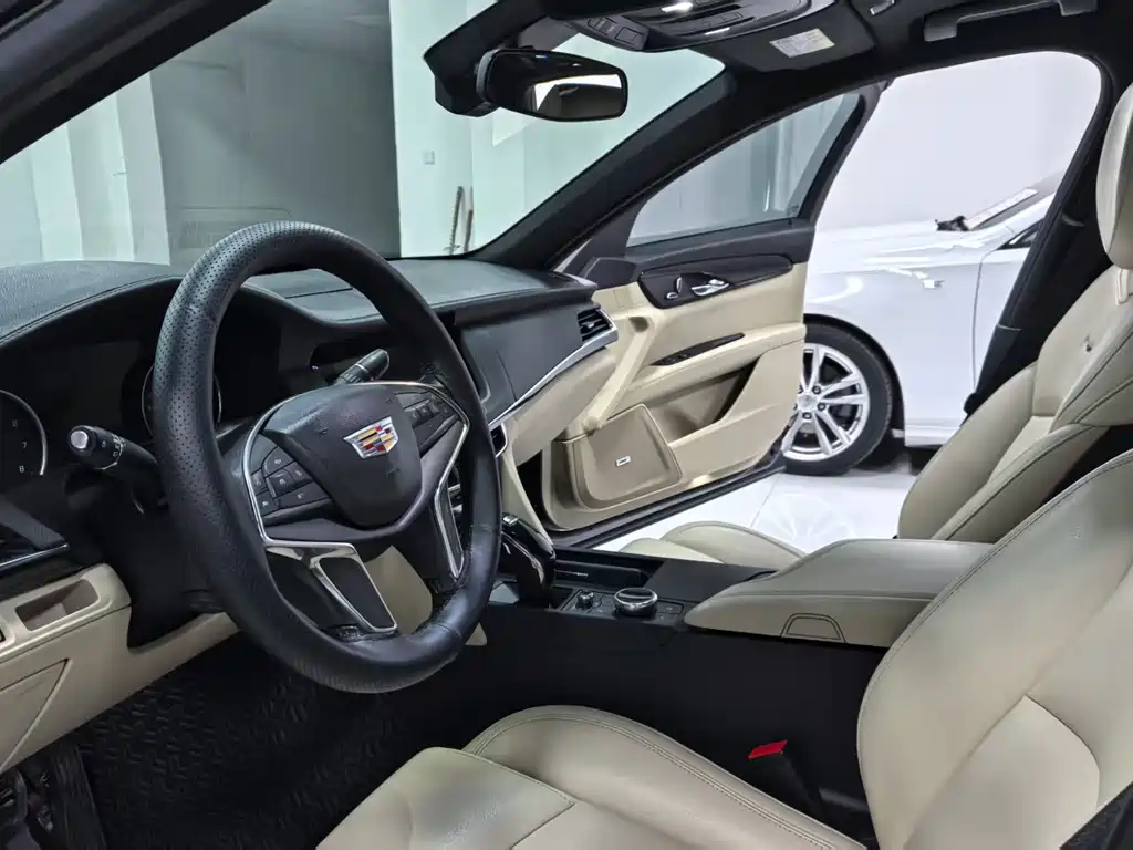 Cadillac CT6 2021 28T Fashion Model купить на сайте DeffCars