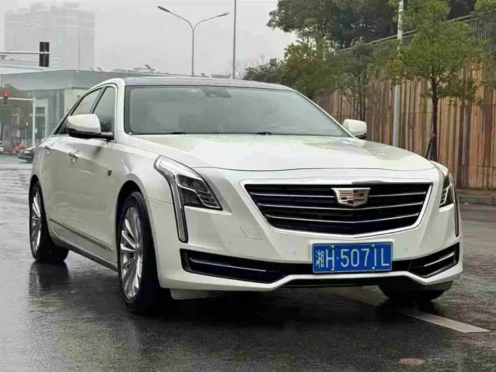 Cadillac CT6 2017 28T luxury model купить на сайте DeffCars