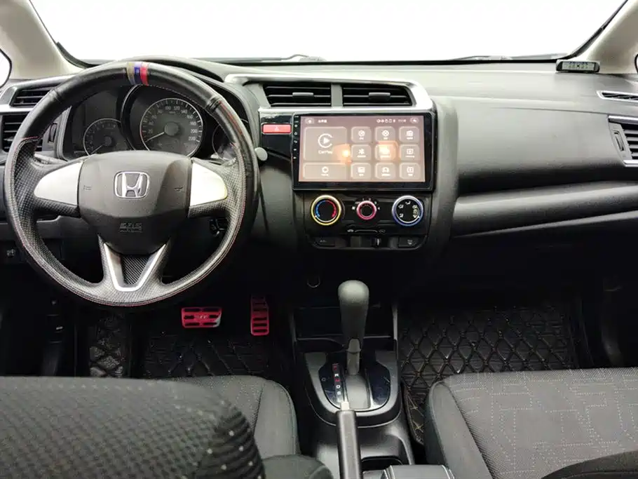 Fit 2016 1.5L LXS CVT Comfort Sunroof Edition купить на сайте DeffCars