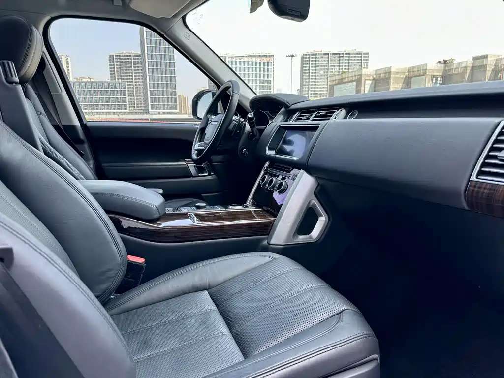 Range Rover 2018 3.0 SC V6 Vogue Edition купить на сайте DeffCars