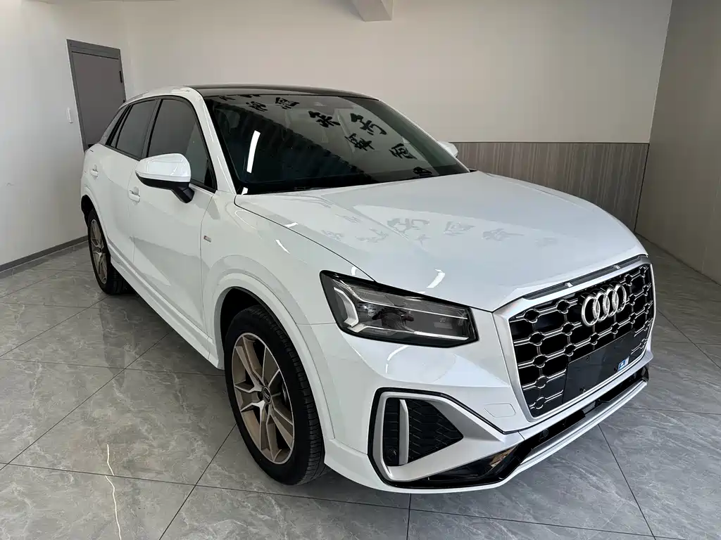 Audi Q2L 2022 35 TFSI fashionable and dynamic купить на сайте DeffCars