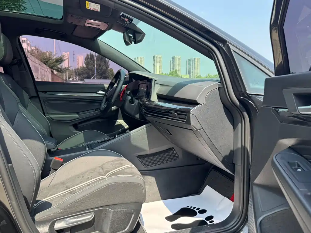 Golf 2021 280TSI DSG R-Line купить на сайте DeffCars