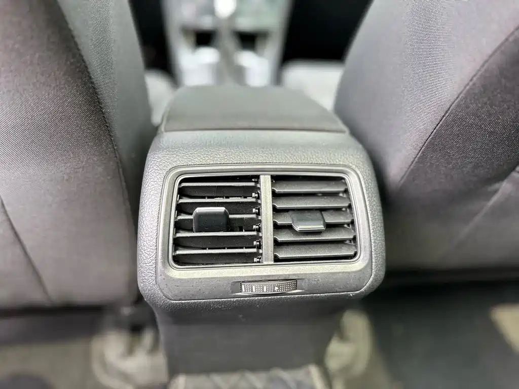 Golf imported 2019 1.8TSI travel version купить на сайте DeffCars