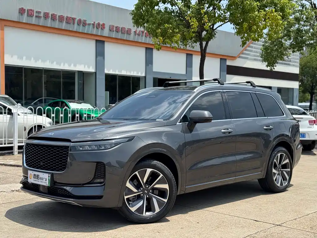 Ideal ONE 2021 extended range 6-seater version купить на сайте DeffCars