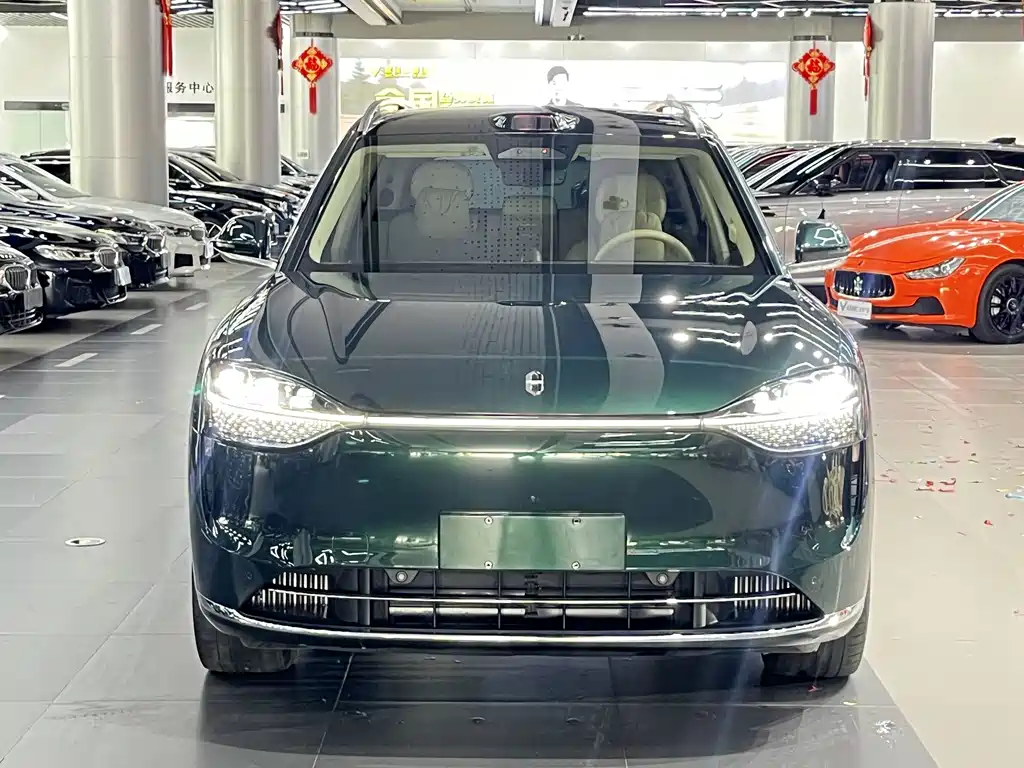 Wenjie M9 2024 extended range Ultra version 52kWh 5-seater version купить на сайте DeffCars